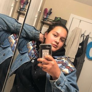 Meet your Posher, Angela